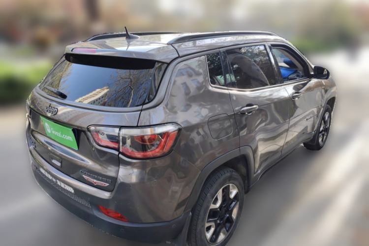 Used Jeep Compass 2017 200TS Automatic High-Performance All-Wheel Drive Edition Rear Right 45 Deg