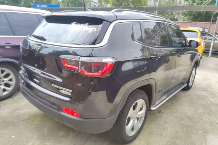 Used Jeep Compass 2017 200T Automatic Family Edition Rear Right 45 Deg
