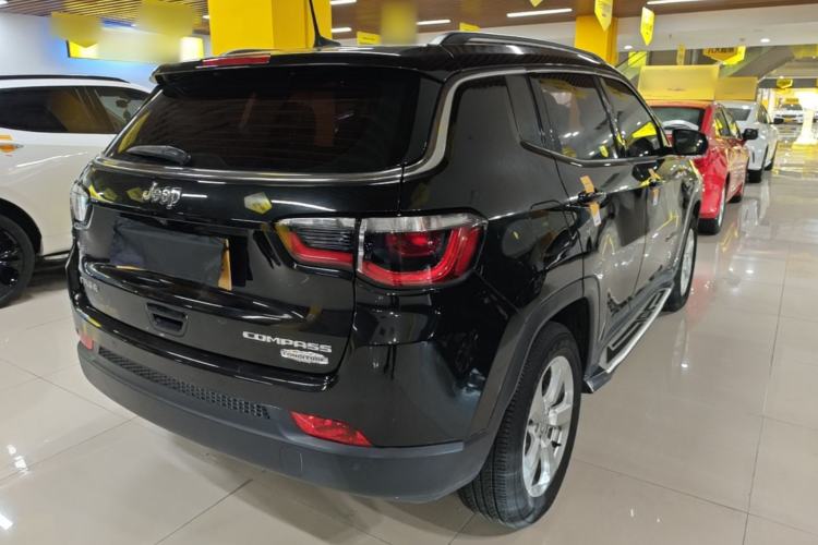 Used Jeep Compass 2017 200T Automatic Family Edition Rear Right 45 Deg