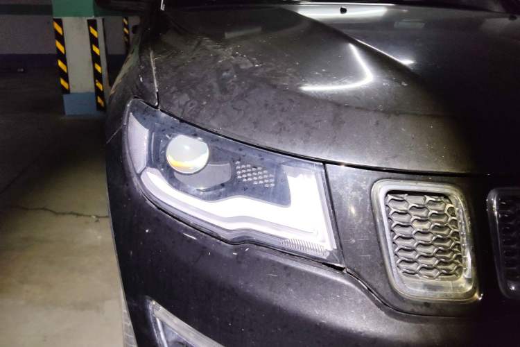 Used Jeep Compass 2017 200T Automatic Prestige Edition Right Front Headlight