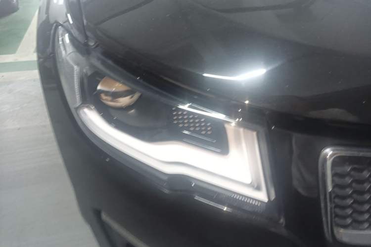 Used Jeep Compass 2017 200T Automatic Family Edition Right Front Headlight