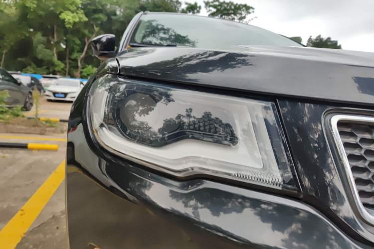 Used Jeep Compass 2017 200T Automatic Family Edition Right Front Headlight
