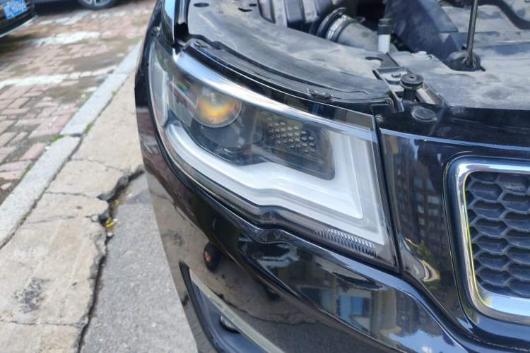Used Jeep Compass 2017 200T Automatic Family Edition Right Front Headlight
