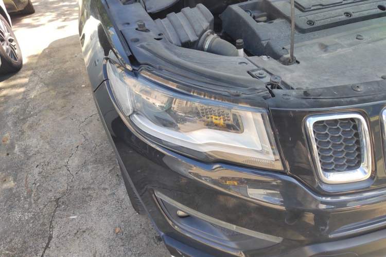 Used Jeep Compass 2017 200T Automatic Enjoyment Version Right Front Headlight