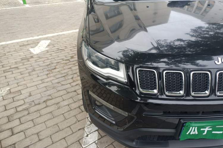 Used Jeep Compass 2017 200T Automatic Family Edition Right Front Headlight