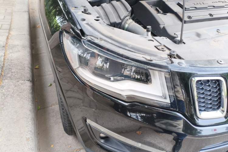 Used Jeep Compass 2017 200T Automatic Enjoyment Version Right Front Headlight