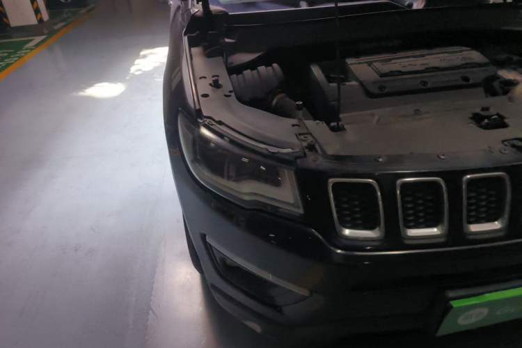 Used Jeep Compass 2017 200T Automatic Family Edition Right Front Headlight