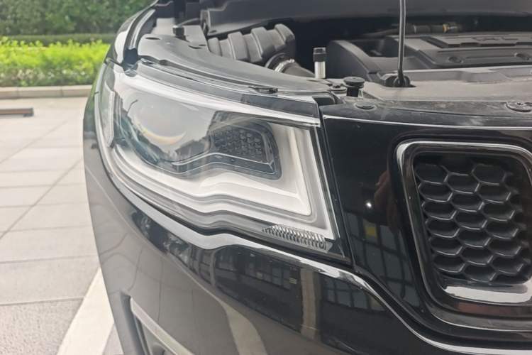 Used Jeep Compass 2017 200T Automatic Family Edition Right Front Headlight