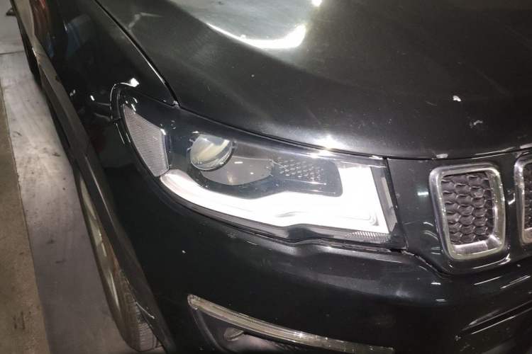 Used Jeep Compass 2017 200T Automatic Family Edition Right Front Headlight