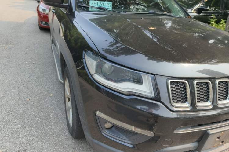 Used Jeep Compass 2017 200T Automatic Family Edition Right Front Headlight