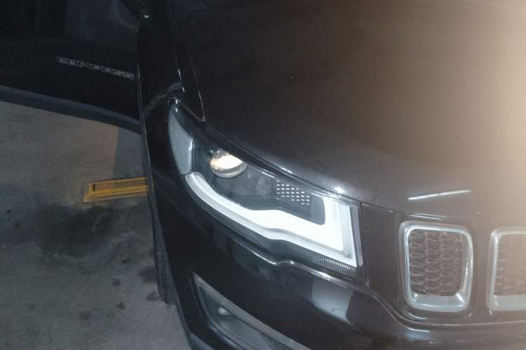 Used Jeep Compass 2017 200T Automatic Family Edition Right Front Headlight