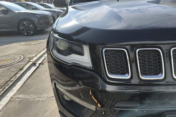 Used Jeep Compass 2017 200T Automatic Family Edition Right Front Headlight