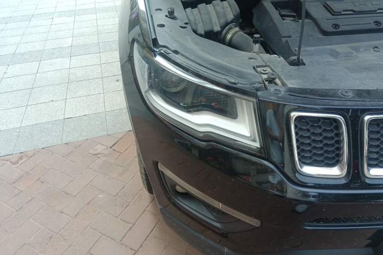 Used Jeep Compass 2017 200T Automatic Family Edition Right Front Headlight