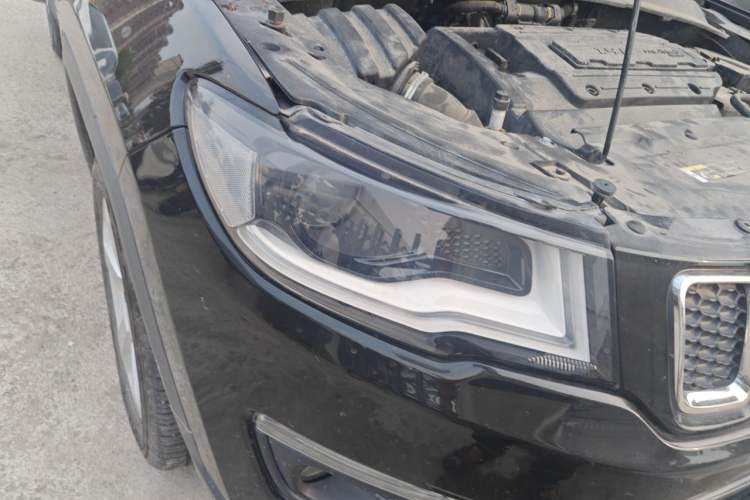 Used Jeep Compass 2017 200T Automatic Family Edition Right Front Headlight
