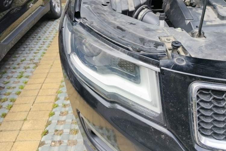 Used Jeep Compass 2017 200T Automatic Family Edition Right Front Headlight