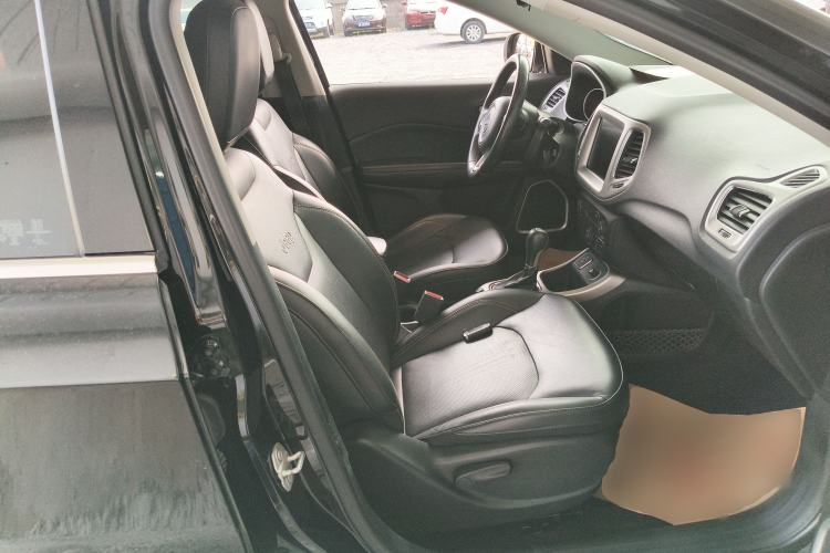 Used Jeep Compass 2017 200T Automatic Family Edition Right Front Seat
