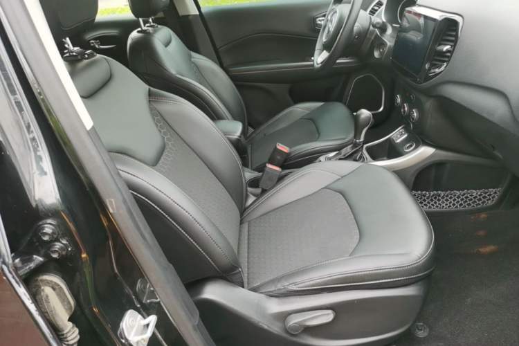 Used Jeep Compass 2017 200T Automatic Comfort Edition Right Front Seat