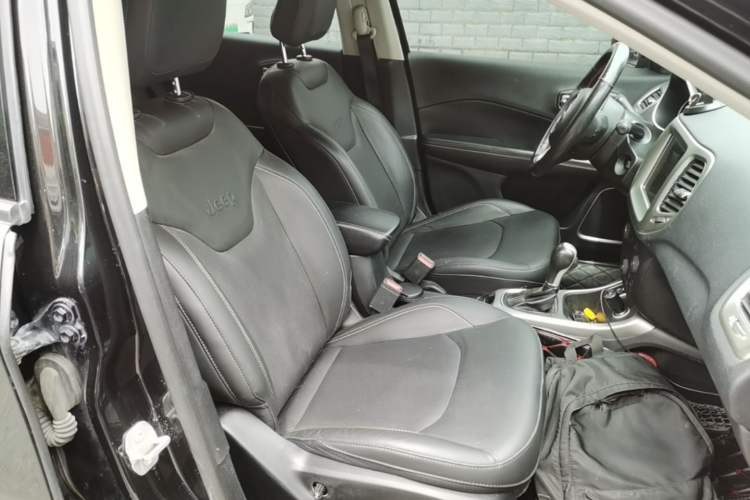 Used Jeep Compass 2017 200T Automatic Family Edition Right Front Seat