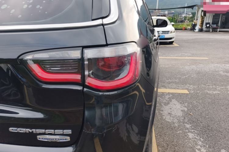 Used Jeep Compass 2017 200T Automatic Family Edition Right Rear Taillight
