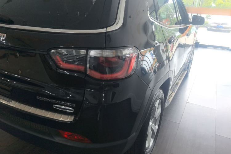 Used Jeep Compass 2017 200T Automatic Family Edition Right Rear Taillight