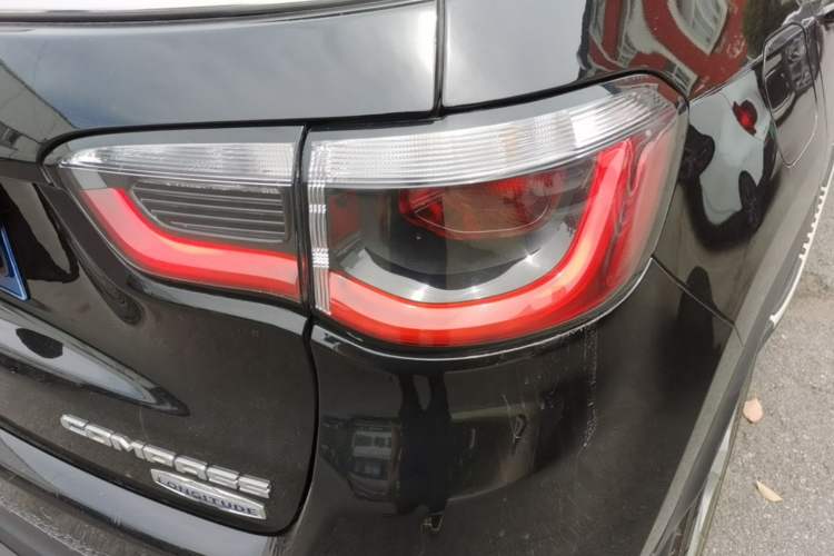 Used Jeep Compass 2017 200T Automatic Family Edition Right Rear Taillight