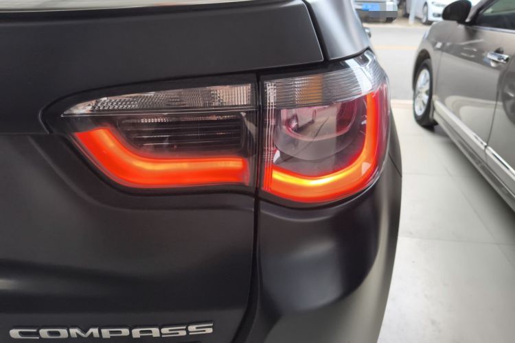 Used Jeep Compass 2017 200T Automatic Prestige Edition Right Rear Taillight