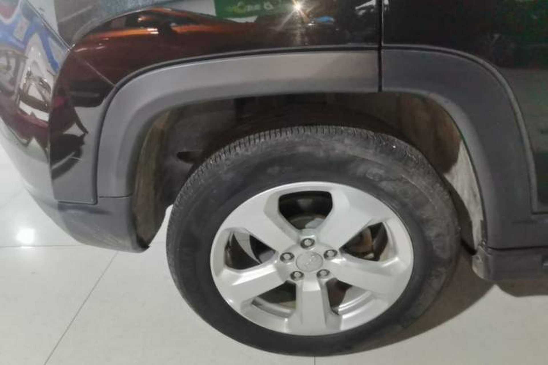 Used Jeep Compass 2017 200T Automatic Family Edition Right Rear Wheel Hub