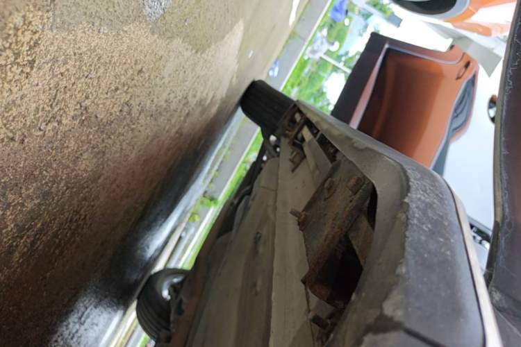 Used Jeep Compass 2017 200T Automatic Family Edition Right Side Sill