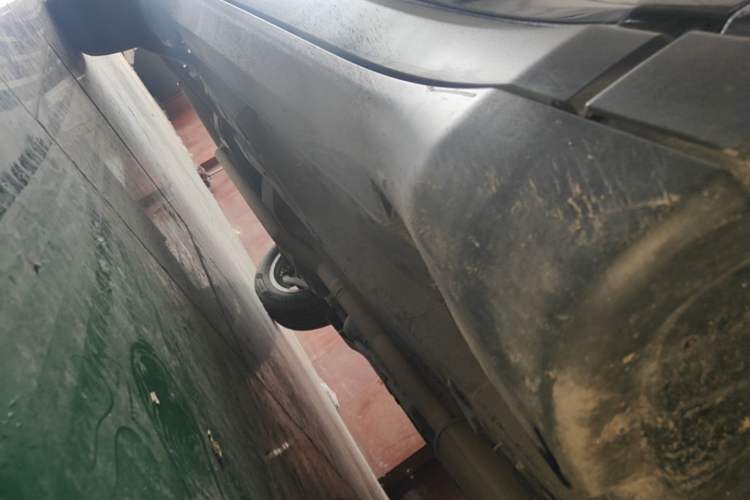 Used Jeep Compass 2017 200T Automatic Family Edition Right Side Sill