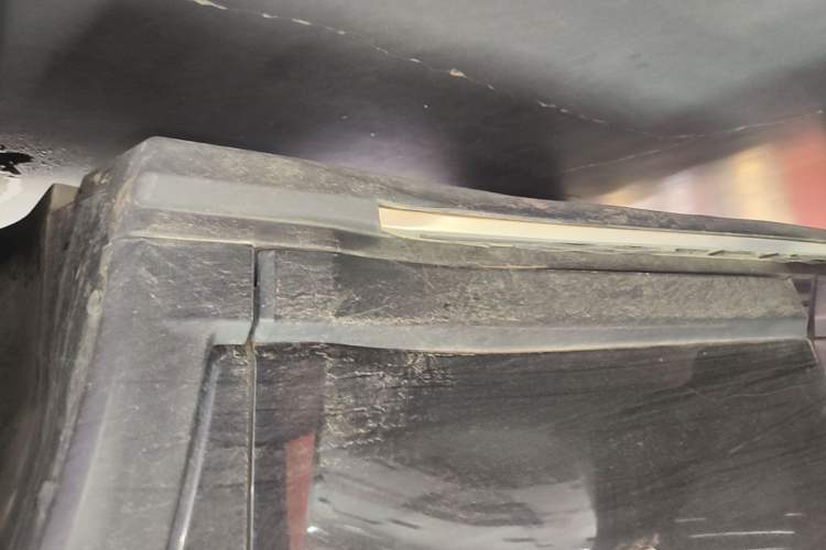 Used Jeep Compass 2017 200T Automatic Family Edition Right Side Sill
