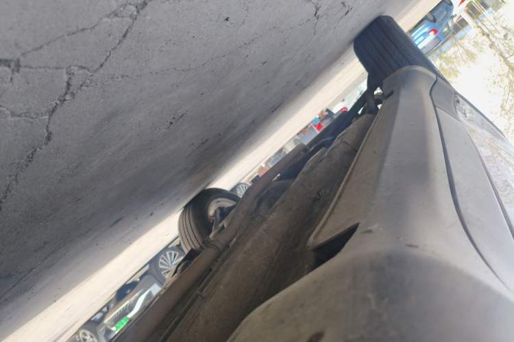 Used Jeep Compass 2017 200T Automatic Family Edition Right Side Sill