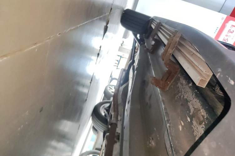 Used Jeep Compass 2017 200T Automatic Comfort Edition Right Side Sill