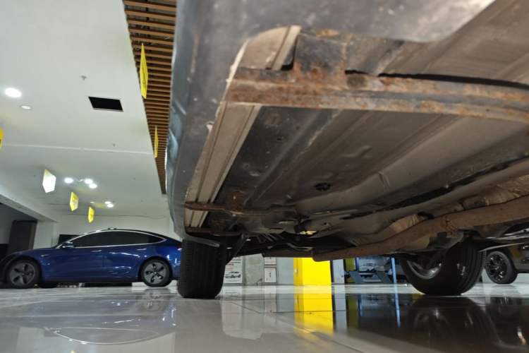 Used Jeep Compass 2017 200T Automatic Family Edition Right Side Sill
