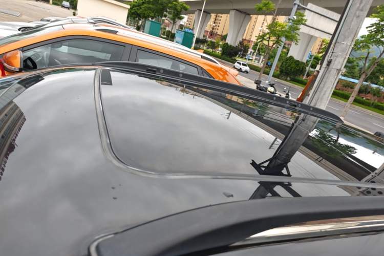 Used Jeep Compass 2017 200T Automatic Family Edition Roof