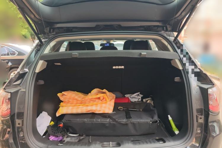 Used Jeep Compass 2017 200T Automatic Family Edition Trunk