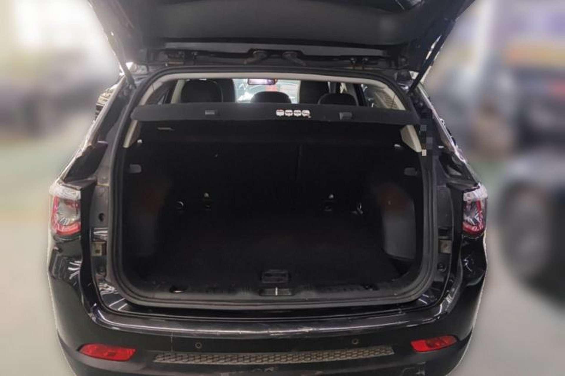 Used Jeep Compass 2017 200T Automatic Family Edition Trunk