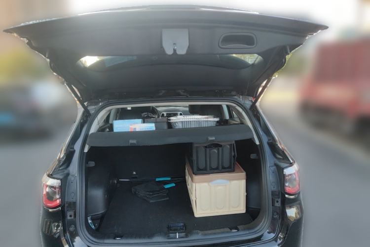 Used Jeep Compass 2017 200T Automatic Enjoyment Version Trunk