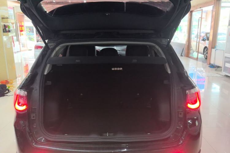 Used Jeep Compass 2017 200T Automatic Enjoyment Edition Trunk