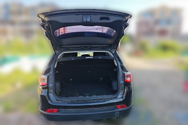 Used Jeep Compass 2017 200T Automatic Enjoyment Edition Trunk