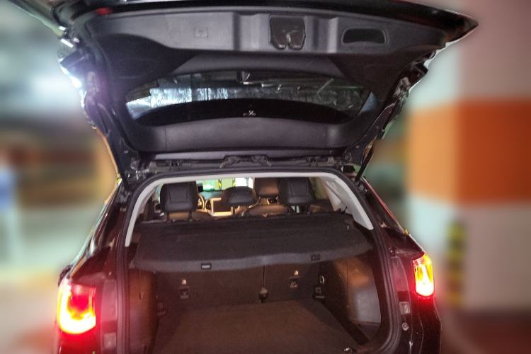 Used Jeep Compass 2017 200T Automatic Family Edition Trunk