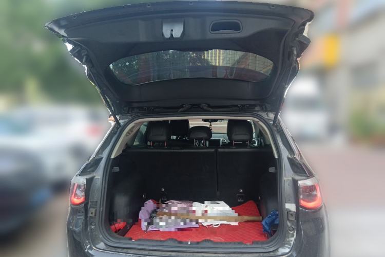 Used Jeep Compass 2017 200T Automatic Family Edition Trunk