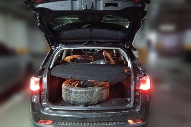 Used Jeep Compass 2017 200T Automatic Family Edition Trunk