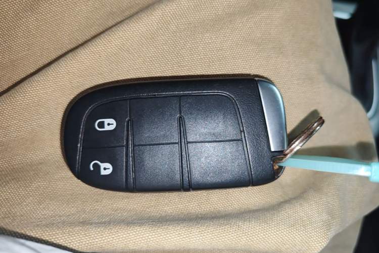Used Jeep Compass 2017 200T Automatic Family Edition Vehicle Key