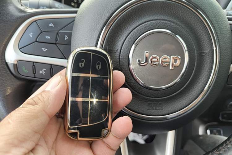 Used Jeep Compass 2017 200T Automatic Family Edition Vehicle Key