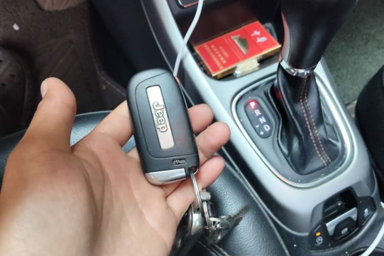 Used Jeep Compass 2017 200T Automatic Family Edition Vehicle Key