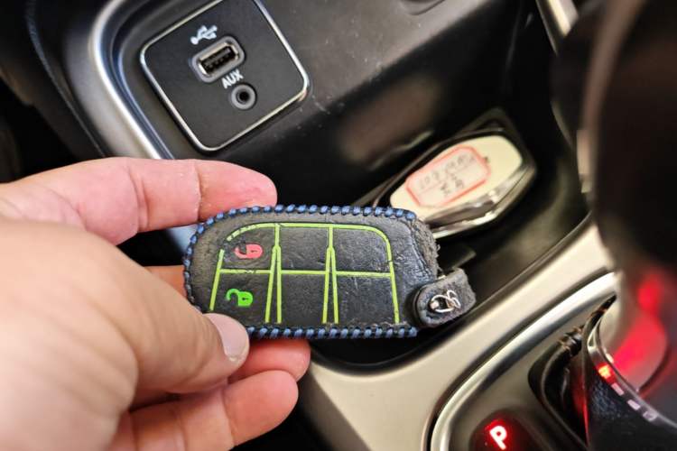 Used Jeep Compass 2017 200T Automatic Family Edition Vehicle Key