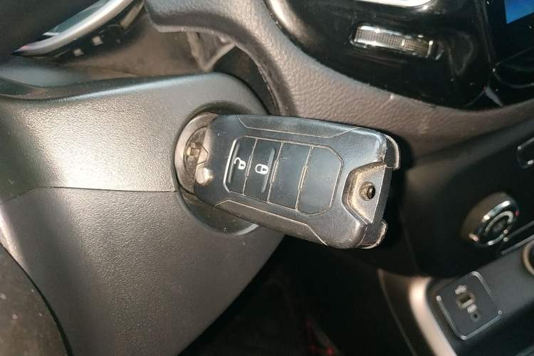 Used Jeep Compass 2017 200T Automatic Enjoyment Version Vehicle Key