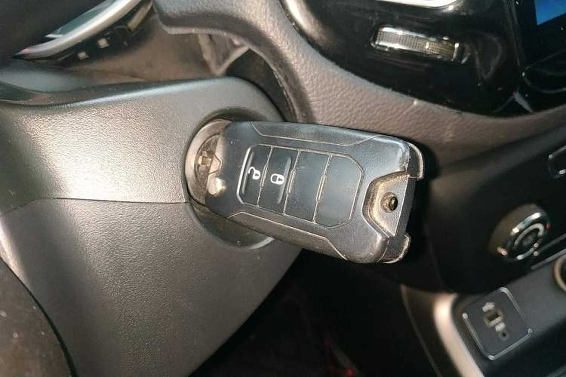Used Jeep Compass 2017 200T Automatic Enjoyment Version Vehicle Key