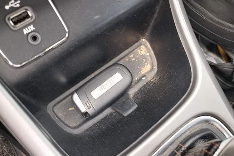 Used Jeep Compass 2017 200T Automatic Family Edition Vehicle Key