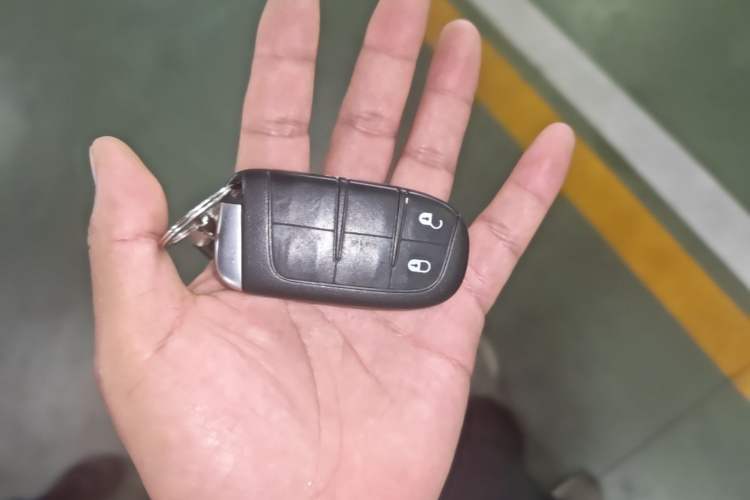 Used Jeep Compass 2017 200T Automatic Family Edition Vehicle Key
